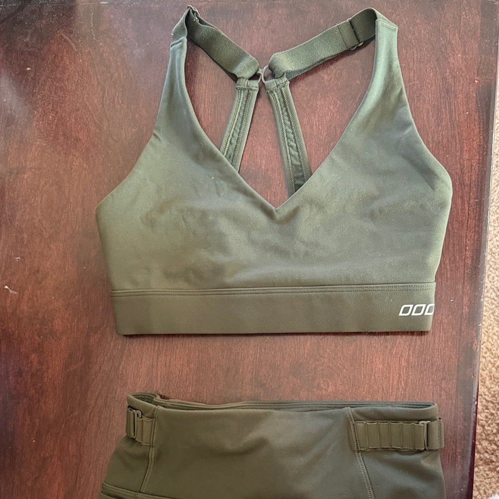 Lorna Jane Matching work out Set